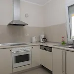 Damjanovic Apartment Makarska