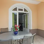 Damjanovic Apartment Makarska