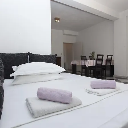 Damjanovic Apartament *
