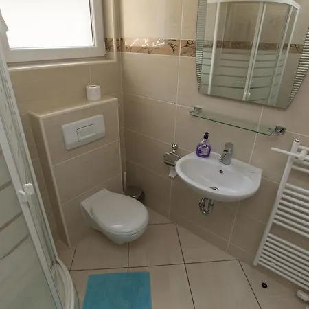 Damjanovic * Makarska