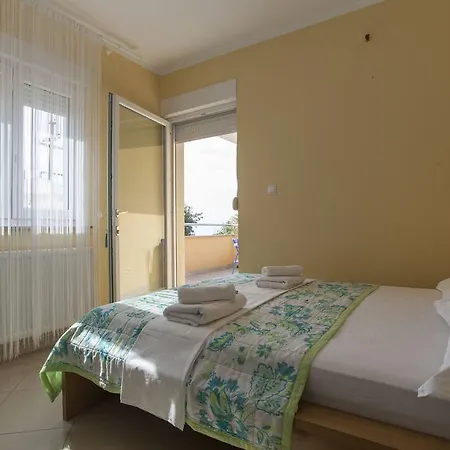 Damjanovic Apartamento Makarska
